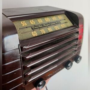 Vintage Emerson radio